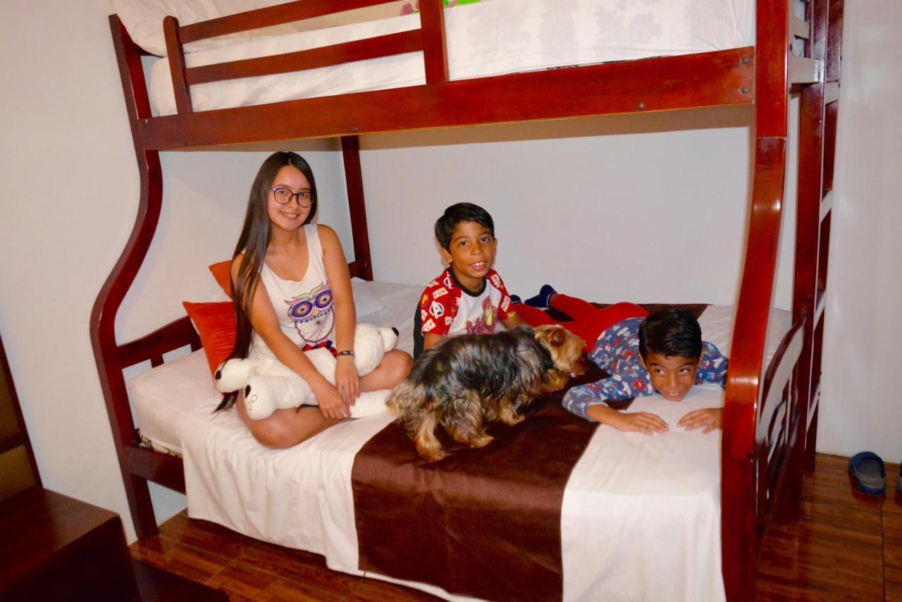 Hostal Villa 97 Guayaquil Kültér fotó