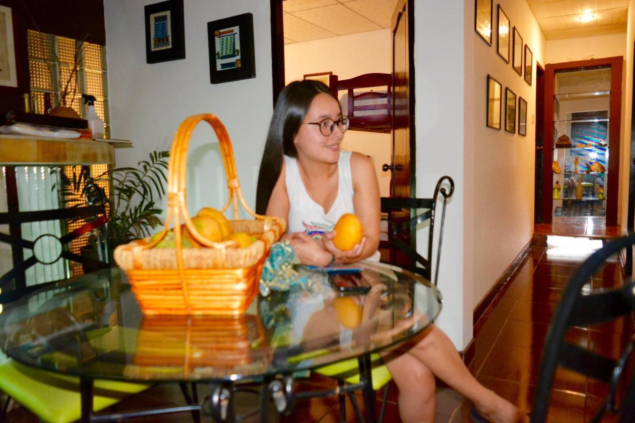 Hostal Villa 97 Guayaquil Kültér fotó