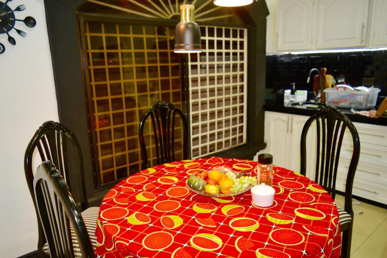 Hostal Villa 97 Guayaquil Kültér fotó