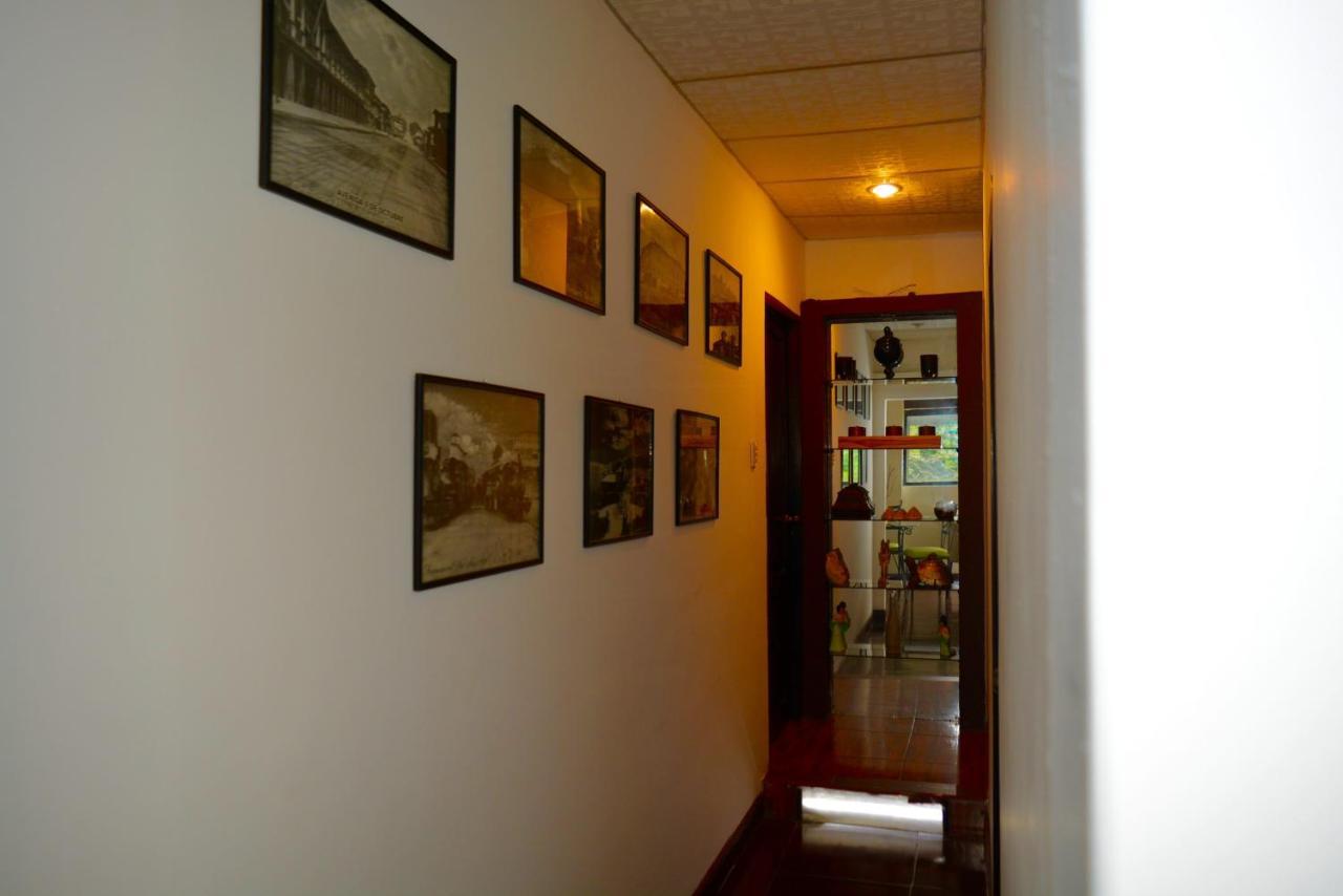 Hostal Villa 97 Guayaquil Kültér fotó